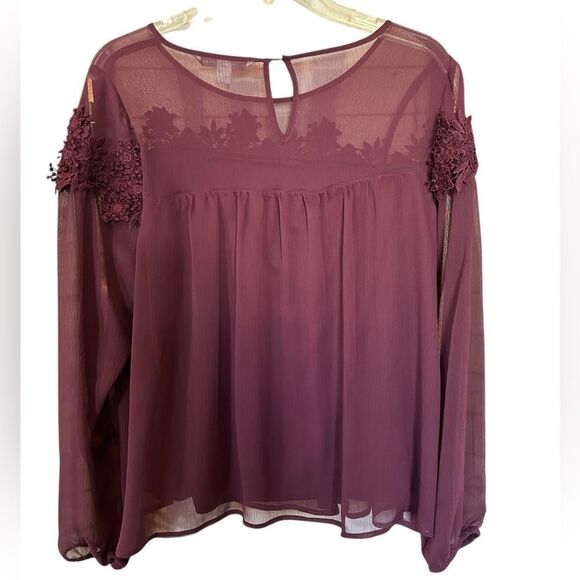 Lauren Conrad Lace Embroidered Yoke Bell Sleeve Semi Sheer Burgundy Blouse M - Picture 1 of 8